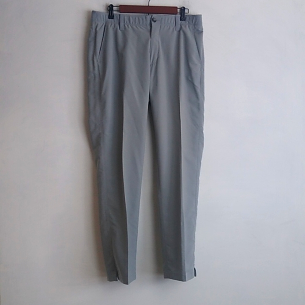 Under Armour Men’s Pants style 1248089 Gray size 34 x 32 drive pants golf